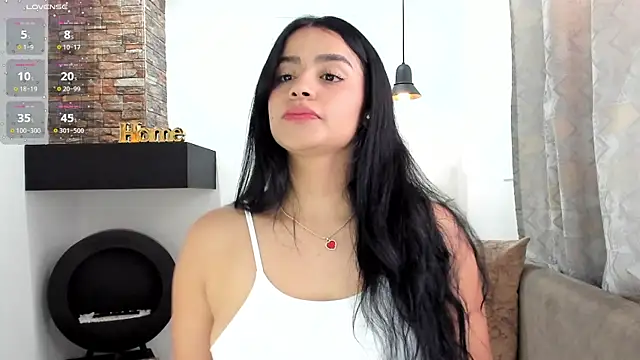 Paula Desousa online show from September 19, 7:36 pm