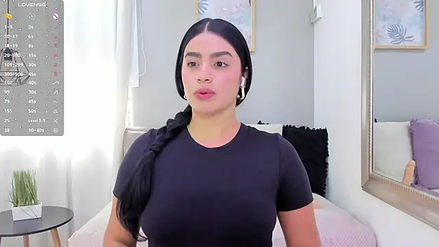 Paula Desousa online show from March 26, 4:34 pm