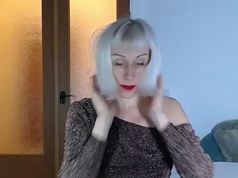 Snapshot of Kissiya-Allisya chatting on February 3, 9:39 pm Kissiya-Allisya online show from February 3, 9:39 pm