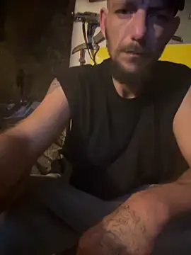 Snapshot of 420rickie420 chatting on December 27, 1:07 pm 420rickie420 online show from December 27, 1:07 pm