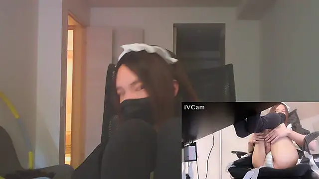 Snapshot of pika_ru chatting on January 7, 6:59 am pika ru online show from January 7, 6:59 am