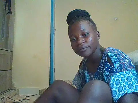 Snapshot of prettychic5 chatting on November 26, 8:04 am prettychic5 online show from November 26, 8:04 am