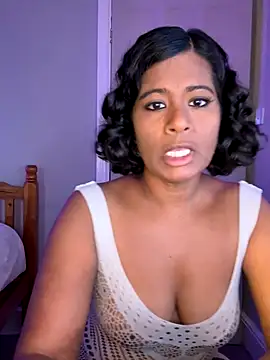 RoseMelanie online show from October 12, 7:18 am