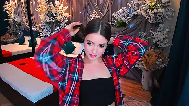 Snapshot of PutOnRepeat chatting on February 9, 4:14 am PutOnRepeat online show from February 9, 4:14 am