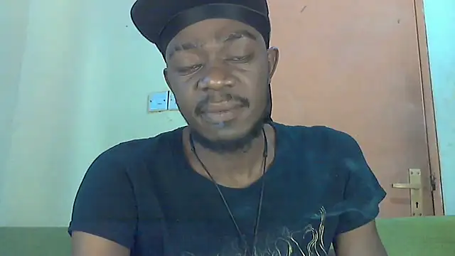 BIGDICKMULLAH online show from October 7, 6:21 am