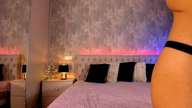 Rai Raisa online show from November 28, 9:56 am