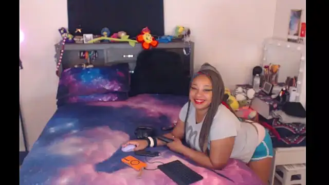 temptressbeauty24 online show from March 6, 5:48 am