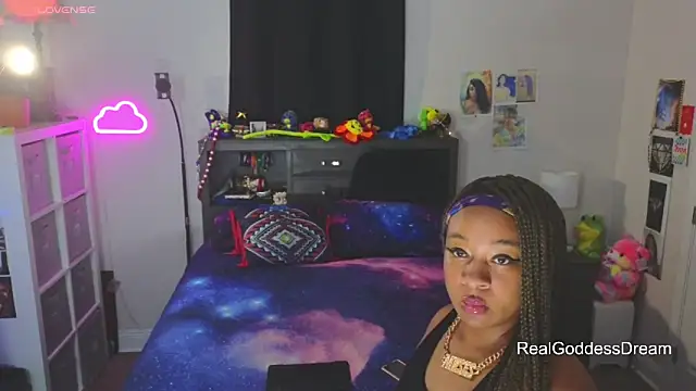 temptressbeauty24 online show from March 21, 10:31 am