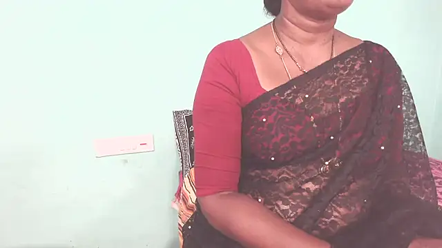 shrutitelugu69 online show from May 2, 4:34 pm