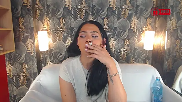 jessthewicked online show from December 7, 5:42 pm