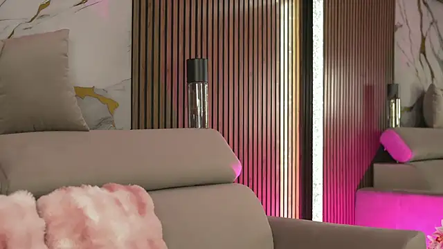 AmyBlair online show from May 16, 7:49 am