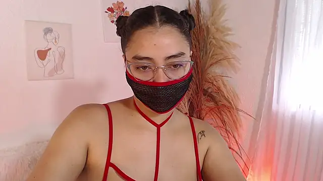 Snapshot of _Kim__M chatting on October 8, 12:58 pm  Kim  M online show from October 8, 12:58 pm