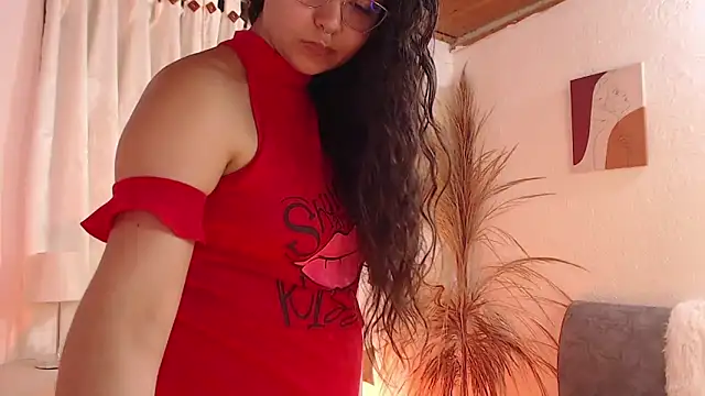 Snapshot of _Kim__M chatting on April 27, 2:37 pm Kim M online show from April 27, 2:37 pm