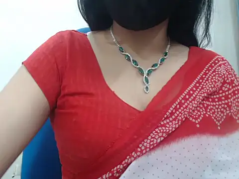 Lovely Siri 23 online show from January 14, 5:24 am