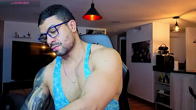 Michael Diamond online show from March 13, 1:45 am