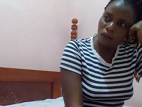 sweetbabra1 online show from March 27, 2:39 am