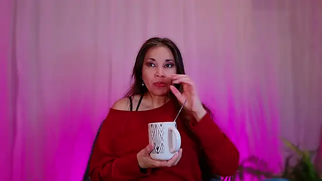 DivineLynn online show from January 16, 5:23 pm