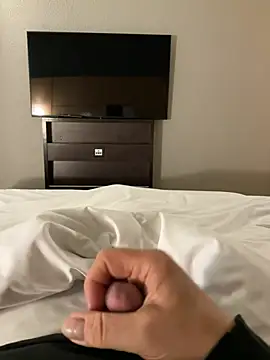 Snapshot of neugrg chatting on February 10, 2:37 am neugrg online show from February 10, 2:37 am