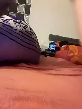 Snapshot of PIercingBoy38 chatting on February 1, 11:16 pm PIercingBoy38 online show from February 1, 11:16 pm