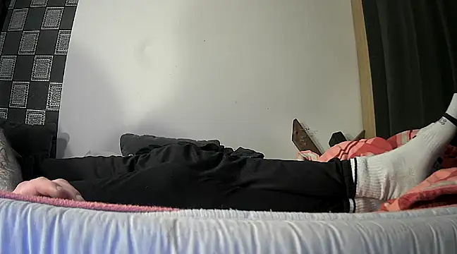 Snapshot of PIercingBoy38 chatting on February 2, 2:17 am PIercingBoy38 online show from February 2, 2:17 am