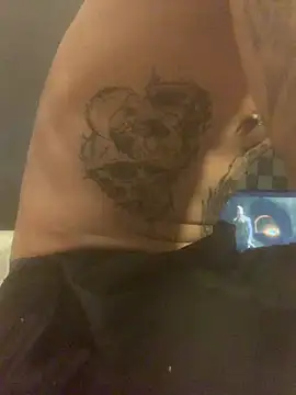 Snapshot of PIercingBoy38 chatting on February 22, 7:58 pm PIercingBoy38 online show from February 22, 7:58 pm