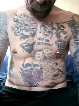 Snapshot of PIercingBoy38 chatting on March 9, 1:37 pm PIercingBoy38 online show from March 9, 1:37 pm