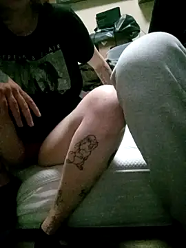 PIercingBoy38 online show from May 9, 8:47 pm