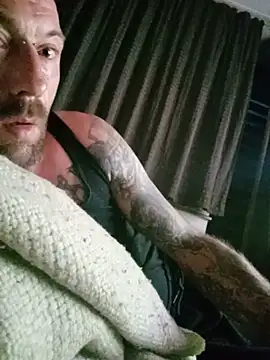 PIercingBoy38 online show from June 6, 2:16 am