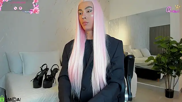 Miss sagitario online show from February 26, 12:15 pm