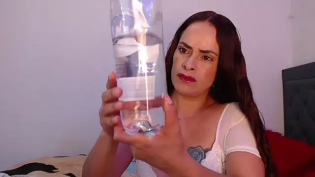 susana07 online show from October 18, 7:47 pm