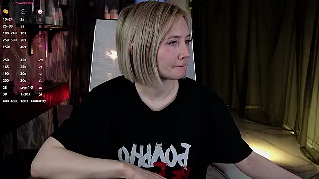 Snapshot of ReiYosimoto chatting on March 14, 10:21 am ReiYosimoto online show from March 14, 10:21 am