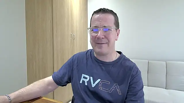 Snapshot of BrettJ81 chatting on September 8, 2:38 pm BrettJ81 online show from September 8, 2:38 pm