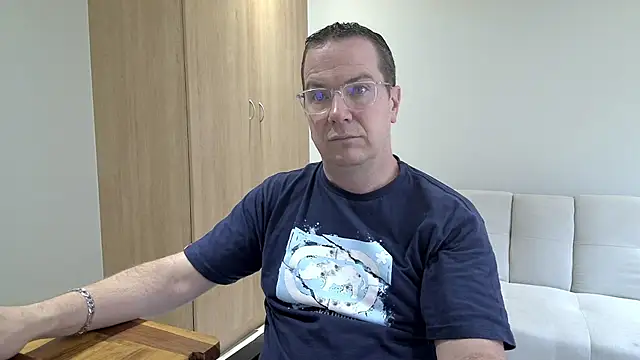 Snapshot of BrettJ81 chatting on January 14, 12:55 pm BrettJ81 online show from January 14, 12:55 pm