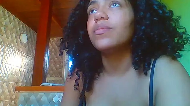 savanahottie online show from July 16, 4:35 pm