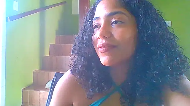 savanahottie online show from August 6, 1:46 pm