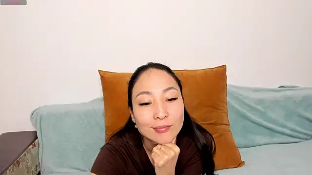 1reisatumi  online show from April 25, 7:11 am