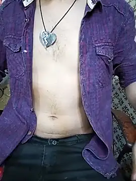 Snapshot of BrownBoy69666 chatting on February 16, 7:21 pm BrownBoy69666 online show from February 16, 7:21 pm