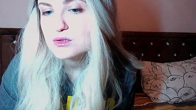 Sara4uu online show from December 4, 10:29 pm