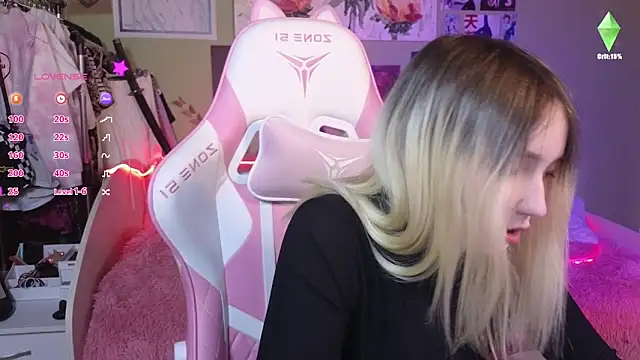 Evie Ro online show from December 16, 9:20 pm