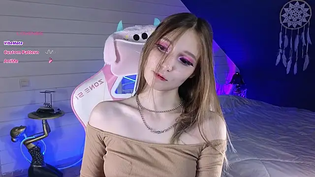 Evie Ro online show from July 20, 9:17 pm