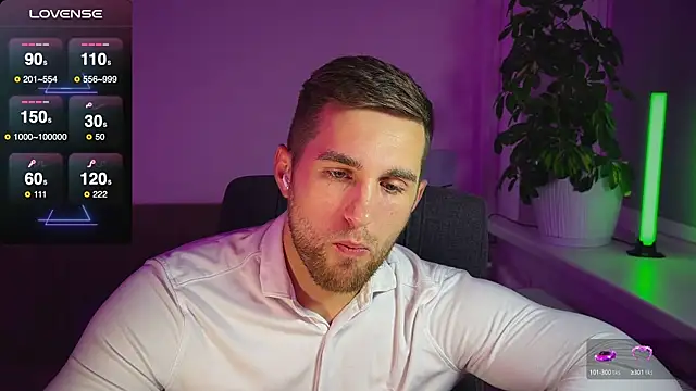 Snapshot of Sweeet__boy chatting on October 14, 6:52 pm Sweeet  boy online show from October 14, 6:52 pm