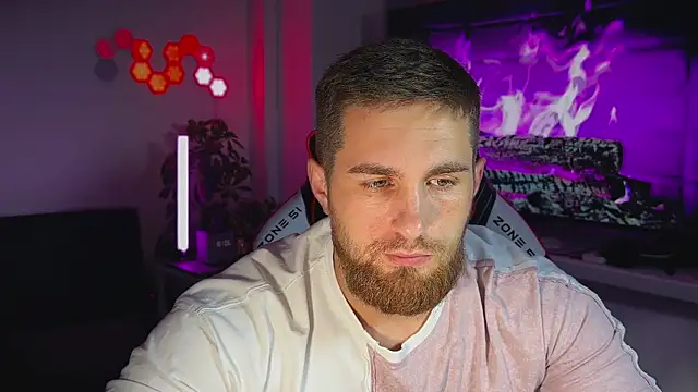 Sweeet  boy online show from December 18, 3:07 pm