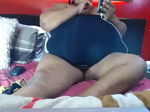 CandyBoobsXx online show from December 29, 12:23 pm
