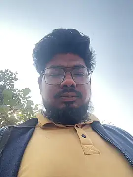 u wan me online show from December 14, 8:52 am