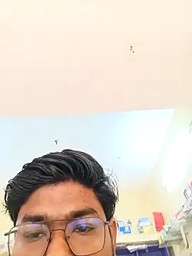 u wan me online show from December 15, 3:33 am