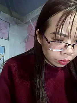   Mai-love19   online show from January 23, 11:15 am