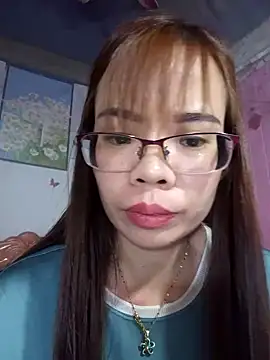   Mai-love19   online show from February 2, 1:41 pm