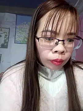   Mai-love19   online show from February 6, 8:50 am