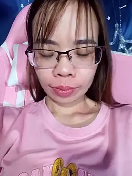   Mai-love19   online show from February 15, 12:01 pm