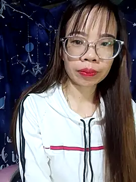 Snapshot of __Mai-love19__ chatting on November 15, 10:37 pm Mai-love19 online show from November 15, 10:37 pm